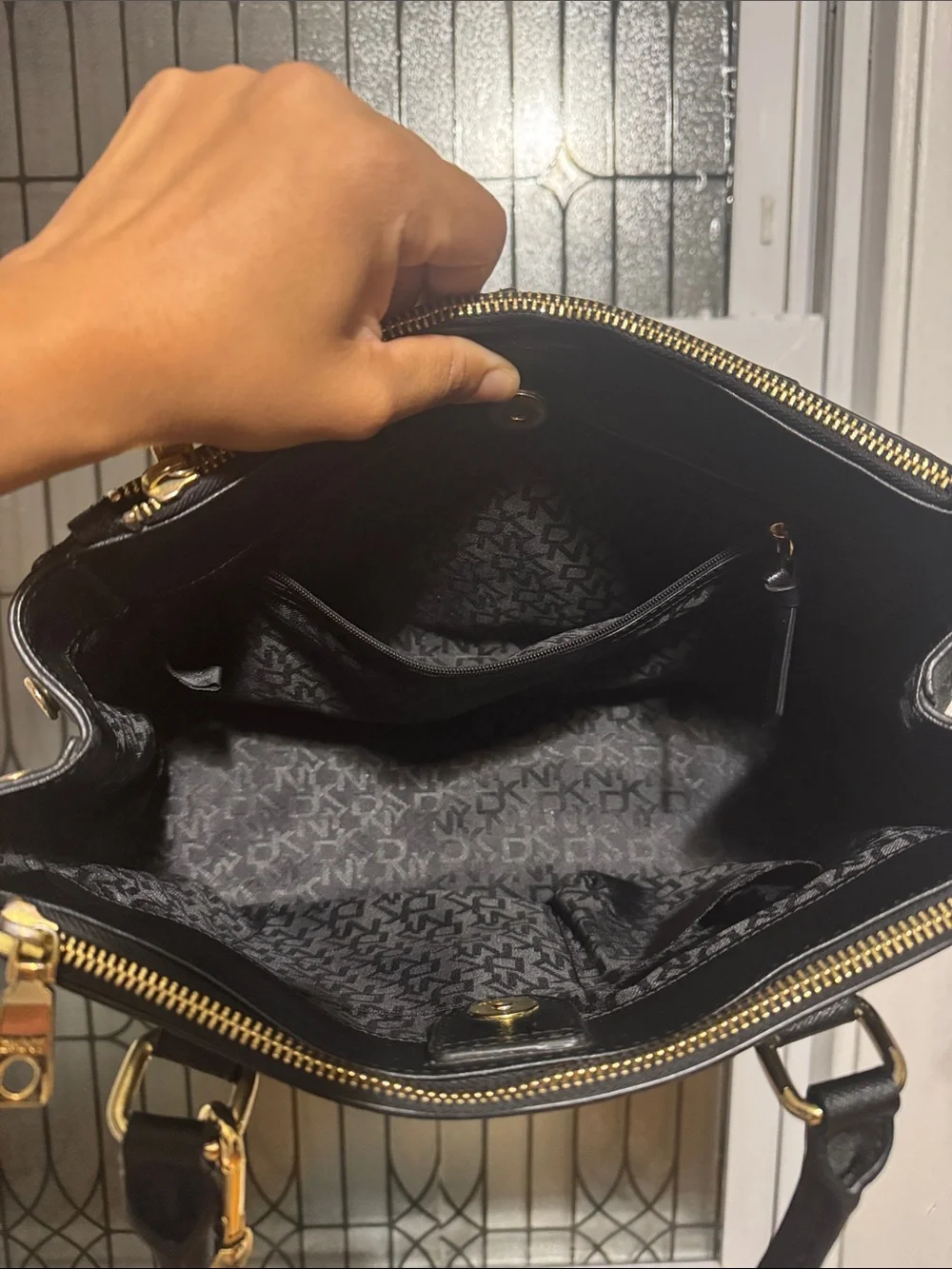 DKNYC sleek black